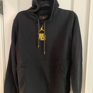 Marquette University Basketball Hoodie Mens Size Small